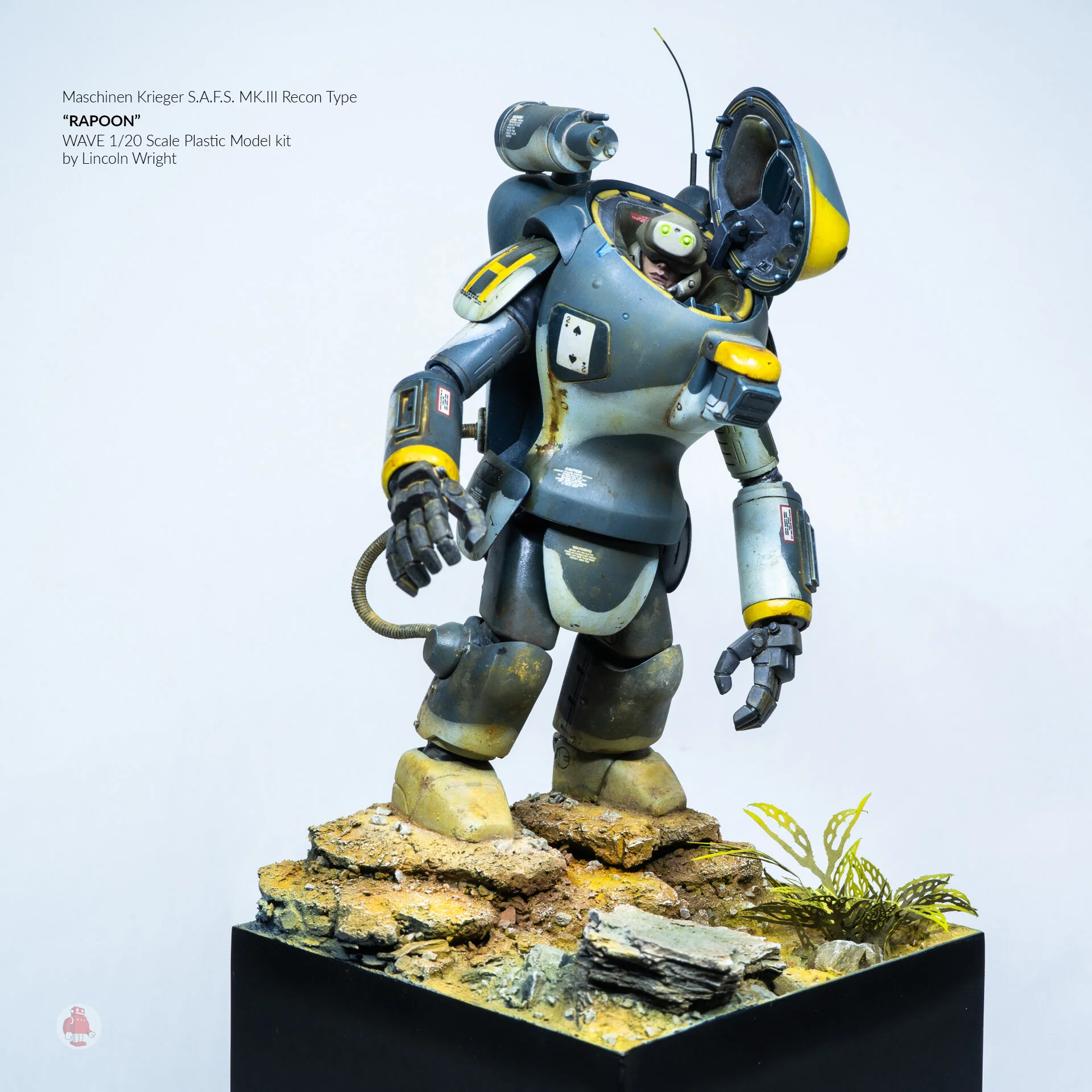 Maschinen Krieger Rapoon S.A.F.S. Type R — Paint on Plastic